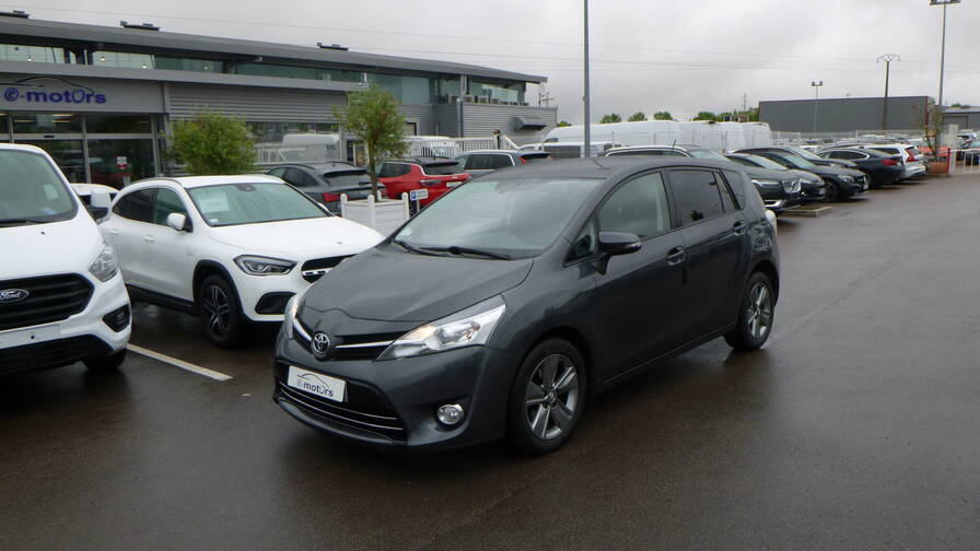 Avis-mandataire-auto-Emotors-Toyota-Verso-2016-Verso-112-d-4d-fap-style.