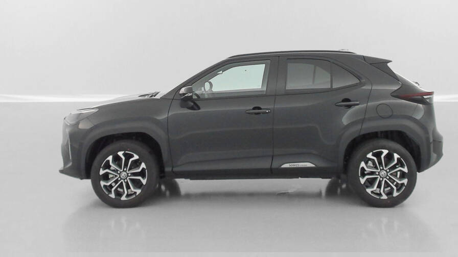 Mandataire Automobile neuf, recherche de Toyota Yaris-cross-1-5-hybride-130h-design-e-cvt - E-Motors