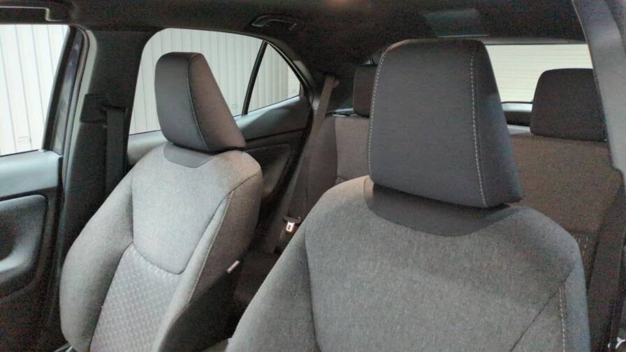 Mandataire Automobile neuf, recherche de Toyota Yaris-cross-hybride-130h-2wd-design-plus-sieges-chauffants - E-Motors