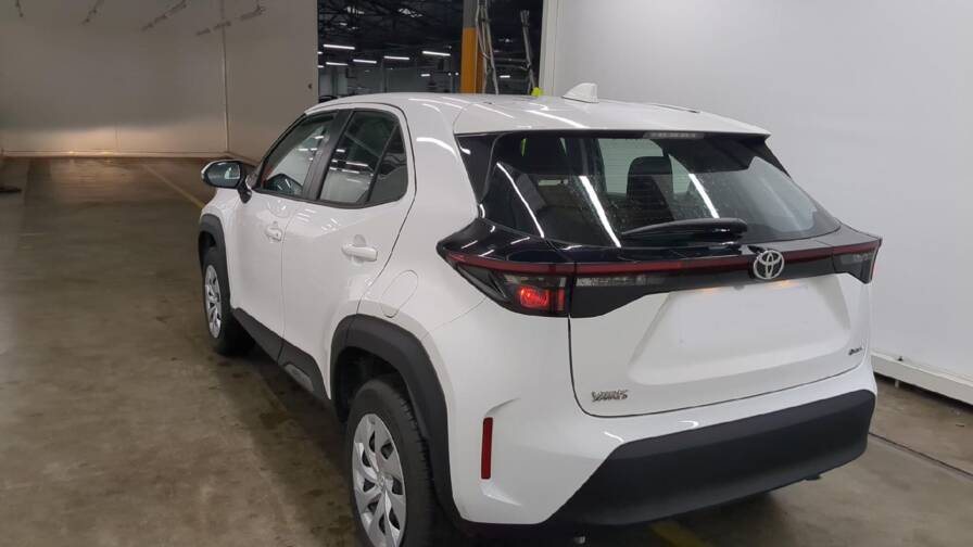 Mandataire Automobile occasion, recherche de Toyota Yaris-cross-hybride-116h-2wd-dynamic - E-Motors