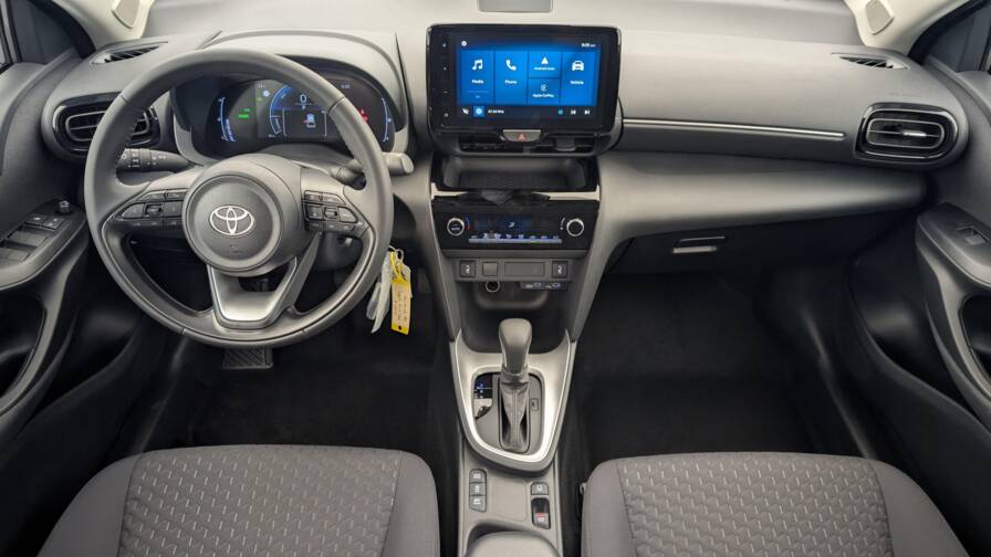 Mandataire Automobile neuf, recherche de Toyota Yaris-cross-hybride-116h-2wd-dynamic - E-Motors