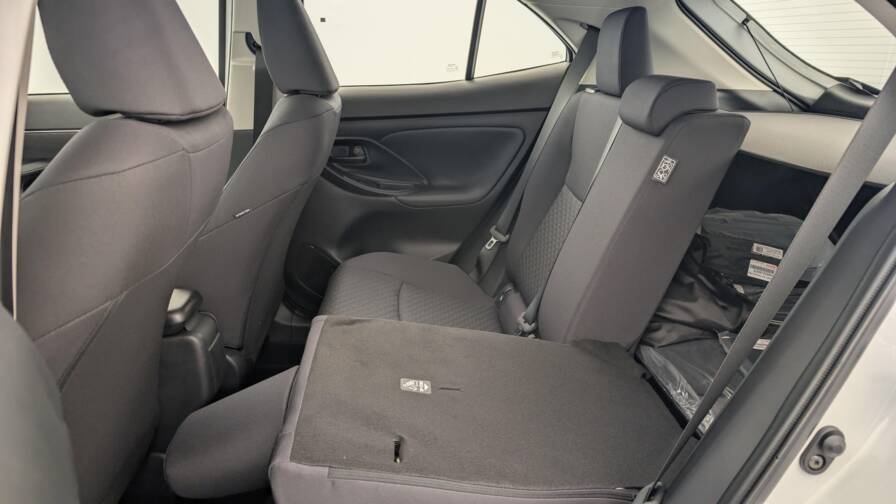 Mandataire Automobile neuf, recherche de Toyota Yaris-cross-hybride-116h-2wd-dynamic - E-Motors