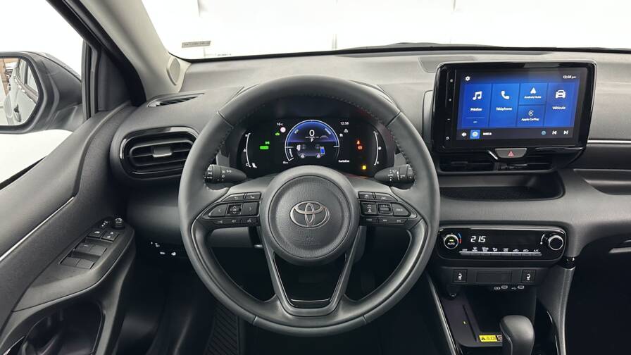 Mandataire Automobile neuf, recherche de Toyota Yaris-hybride-116h-design-e-cvt - E-Motors