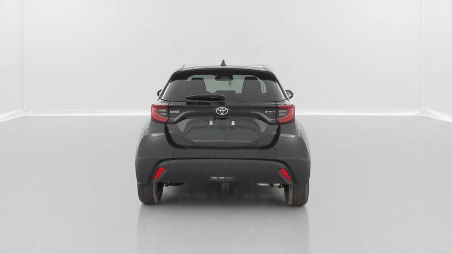 Mandataire Automobile neuf, recherche de Toyota Yaris-hybride-116h-design-e-cvt - E-Motors