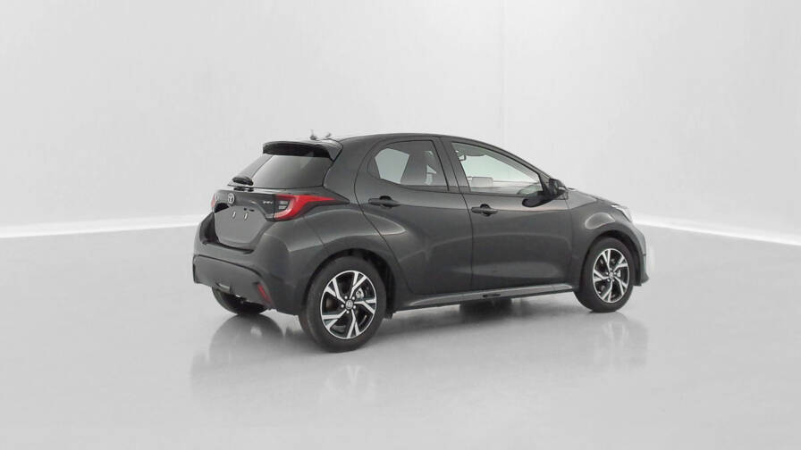 Mandataire Automobile neuf, recherche de Toyota Yaris-hybride-116h-design-e-cvt - E-Motors