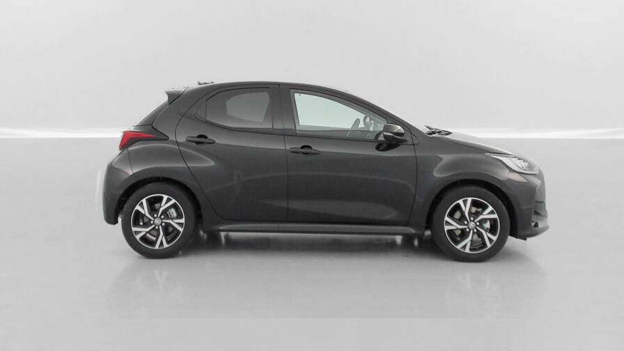 Mandataire Automobile neuf, recherche de Toyota Yaris-hybride-116h-design-e-cvt - E-Motors