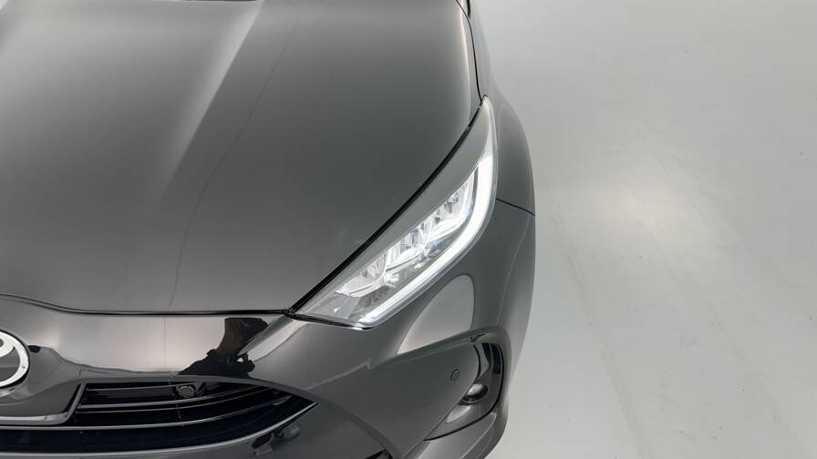 Mandataire Automobile neuf, recherche de Toyota Yaris-hybride-116h-design-e-cvt - E-Motors