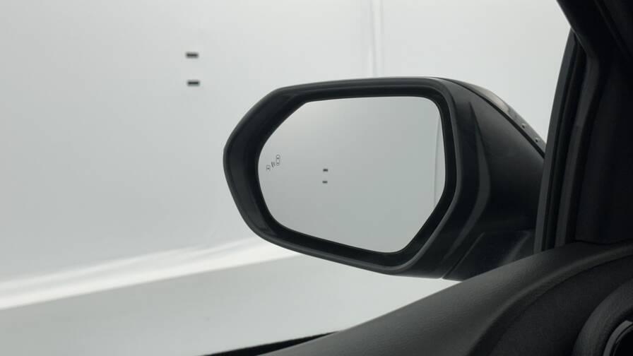 Mandataire Automobile neuf, recherche de Toyota Yaris-hybride-116h-design-e-cvt - E-Motors