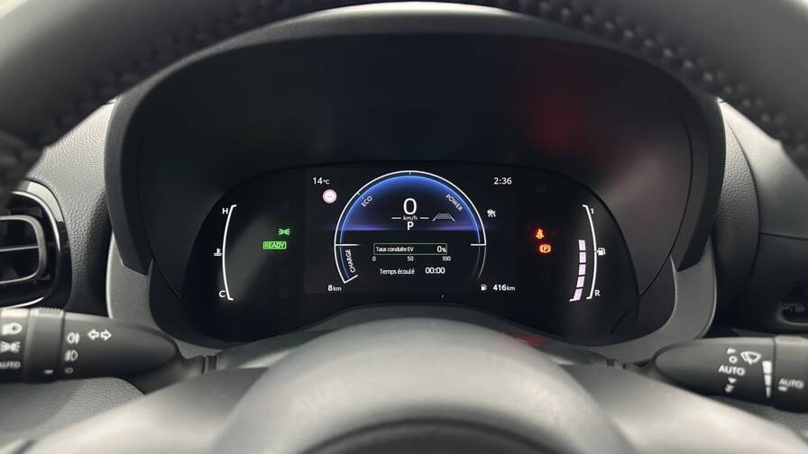 Mandataire Automobile neuf, recherche de Toyota Yaris-hybride-116h-design-e-cvt - E-Motors