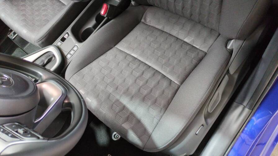 Mandataire Automobile neuf, recherche de Toyota Yaris-hybride-hybride-116h-dynamic-plus-jantes-15 - E-Motors