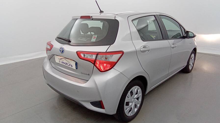 Mandataire Automobile occasion, recherche de Toyota Yaris-hybride-100h-france - E-Motors