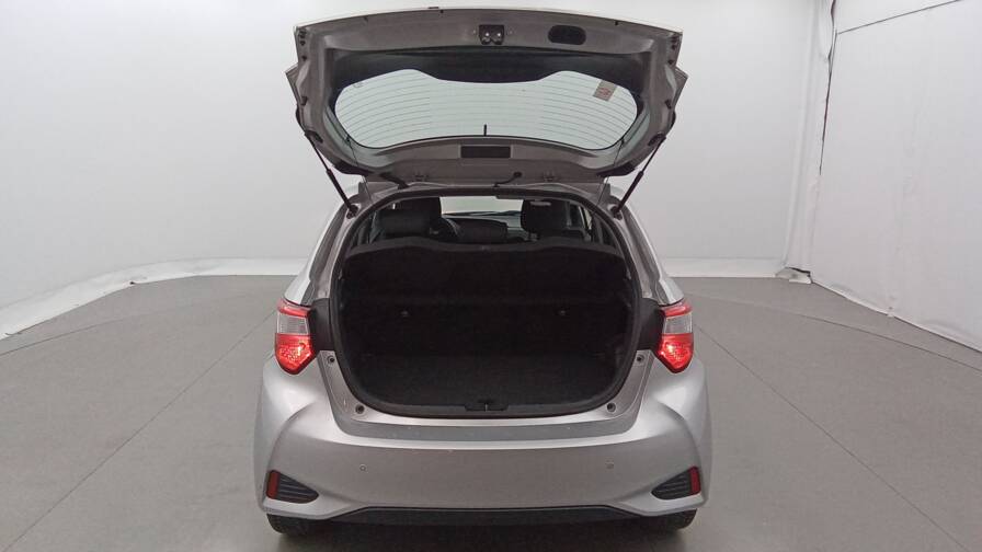 Mandataire Automobile occasion, recherche de Toyota Yaris-hybride-100h-france - E-Motors