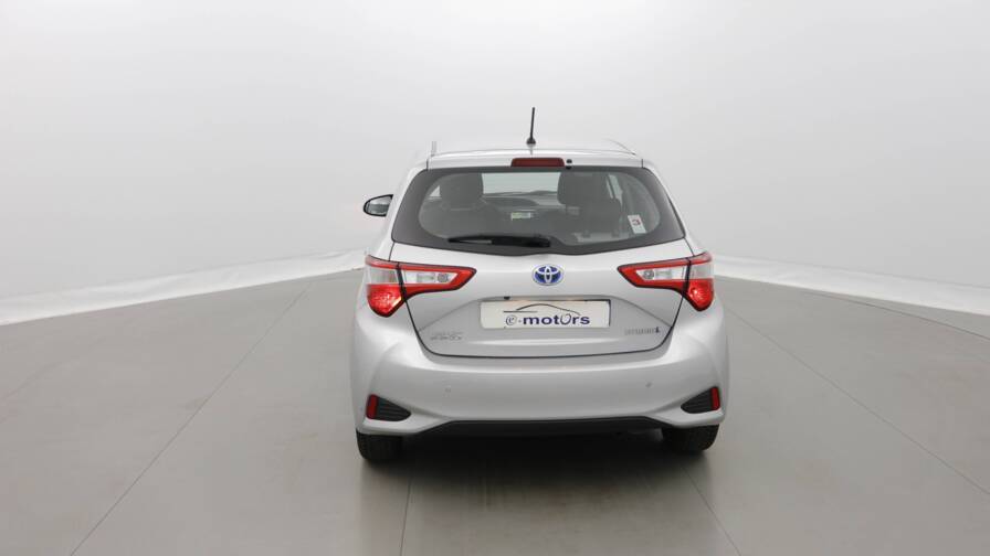 Mandataire Automobile occasion, recherche de Toyota Yaris-hybride-100h-france - E-Motors
