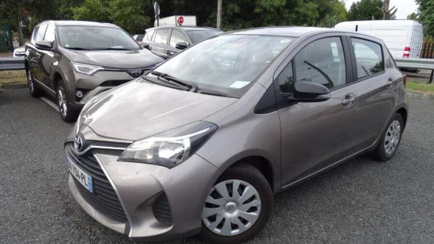 Avis-mandataire-auto-Emotors-Toyota-Yaris-France-69-vvt-i.