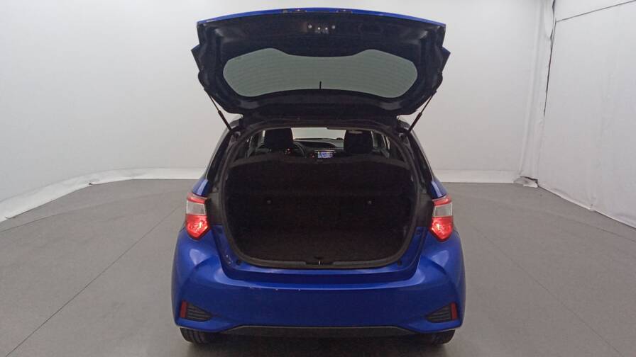 Mandataire Automobile occasion, recherche de Toyota Yaris-110-vvt-i-cvt-design - E-Motors