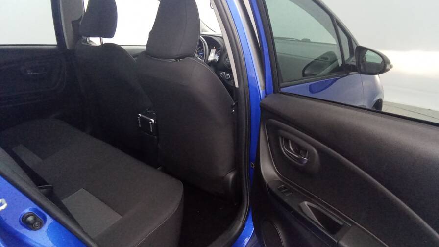 Mandataire Automobile occasion, recherche de Toyota Yaris-110-vvt-i-cvt-design - E-Motors
