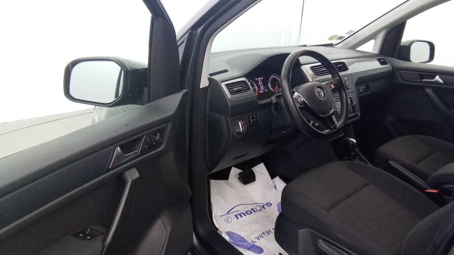 Mandataire Automobile occasion, recherche de Volkswagen Caddy-2-0-tdi-102-dsg6-confortline - E-Motors