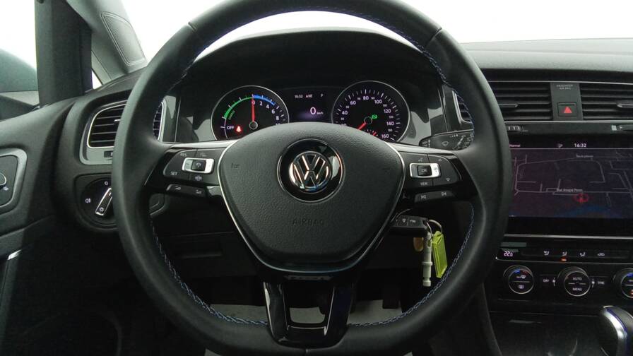 Mandataire Automobile occasion, recherche de Volkswagen E-golf-136-electrique-camera - E-Motors