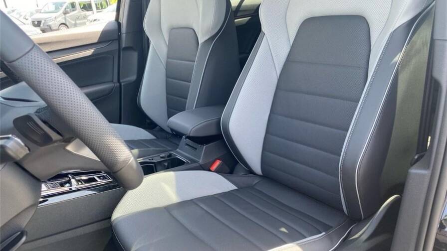 Mandataire Automobile occasion, recherche de Volkswagen Golf-1-5-ehybrid-272-dsg6-gte - E-Motors
