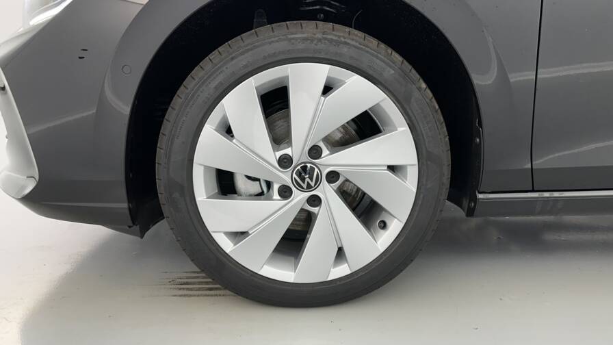 Mandataire Automobile neuf, recherche de Volkswagen Golf-1-5-etsi-evo2-115ch-edition-dsg7 - E-Motors