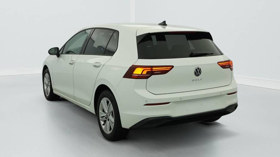 Mandataire Automobile occasion, recherche de Volkswagen Golf-1-5-tsi-evo2-116-bvm6-life-plus - E-Motors