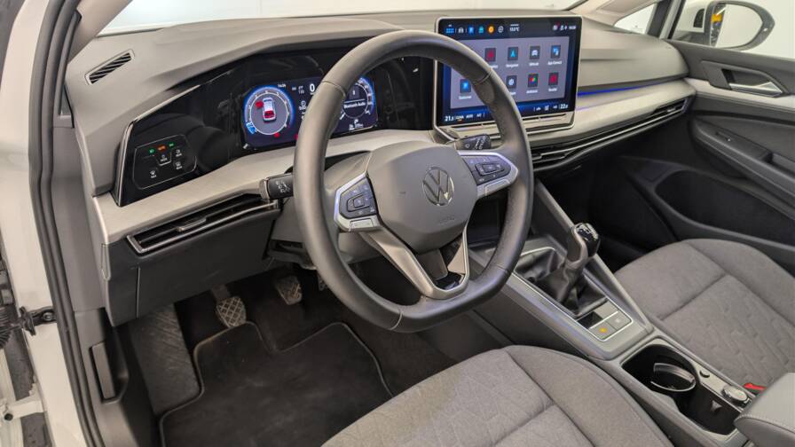 Mandataire Automobile occasion, recherche de Volkswagen Golf-1-5-tsi-evo2-116-bvm6-life-plus - E-Motors