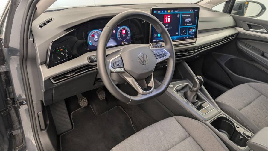 Mandataire Automobile occasion, recherche de Volkswagen Golf-1-5-tsi-evo2-116-bvm6-life-plus - E-Motors