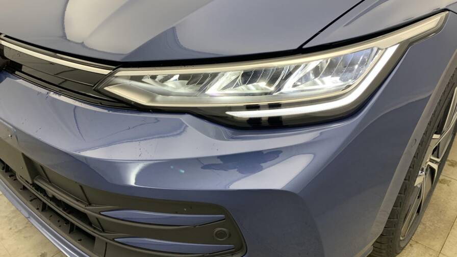 Mandataire Automobile neuf, recherche de Volkswagen Golf-8-1-5-etsi-evo2-116-dsg7-life-plus - E-Motors