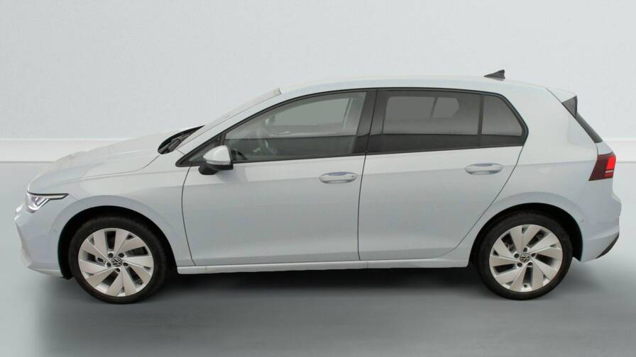 Mandataire Automobile neuf, recherche de Volkswagen Golf-8-1-5-etsi-evo2-150-dsg7-life-plus - E-Motors
