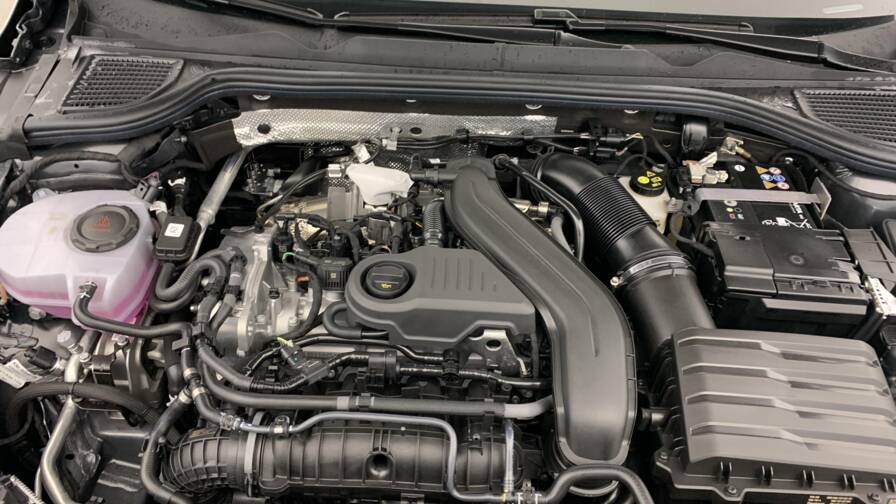 Mandataire Automobile neuf, recherche de Volkswagen Golf-8-1-5-etsi-evo2-150-dsg7-life-plus - E-Motors