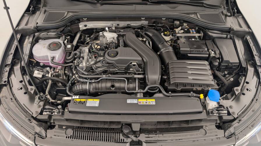 Mandataire Automobile neuf, recherche de Volkswagen Golf-8-1-5-etsi-evo2-150-dsg7-life-plus - E-Motors