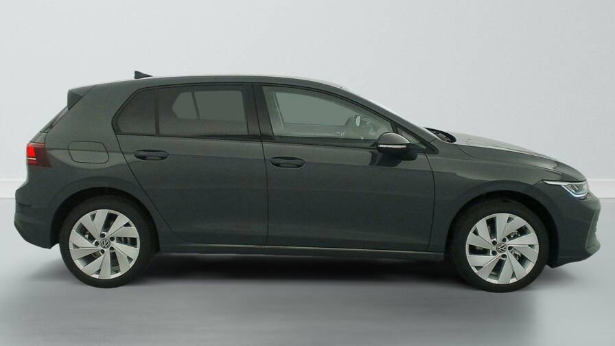 Mandataire Automobile neuf, recherche de Volkswagen Golf-8-1-5-etsi-evo2-150-dsg7-life-plus - E-Motors