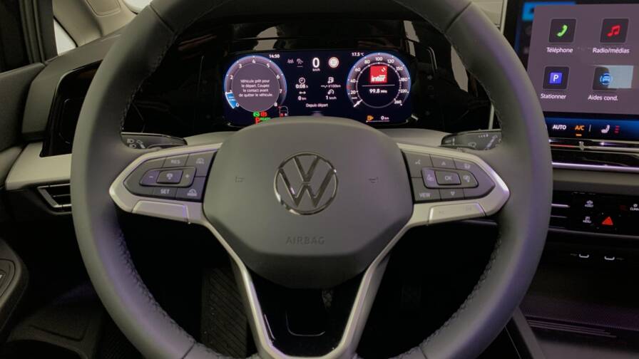 Mandataire Automobile neuf, recherche de Volkswagen Golf-8-1-5-etsi-evo2-150-dsg7-life-plus - E-Motors