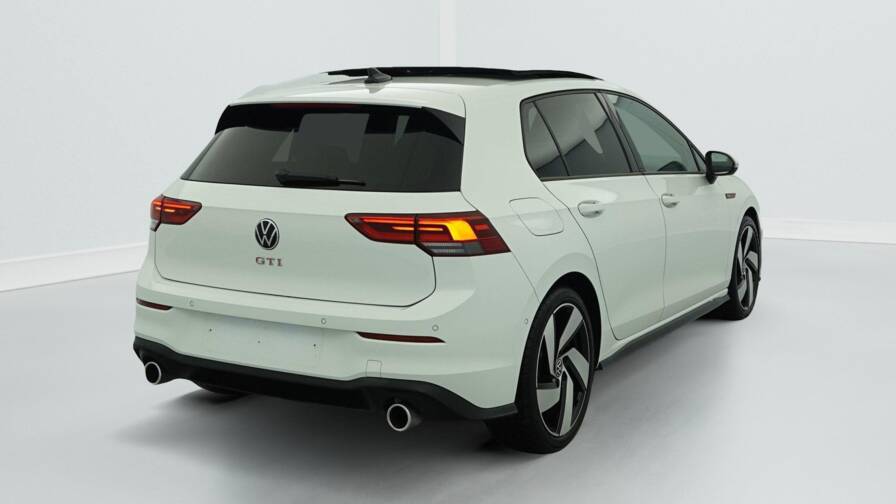 Mandataire Automobile occasion, recherche de Volkswagen Golf-8-2-0-tsi-245-dsg7-gti - E-Motors