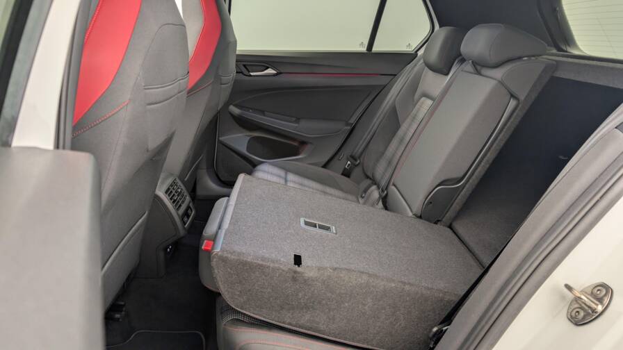 Mandataire Automobile occasion, recherche de Volkswagen Golf-8-2-0-tsi-245-dsg7-gti - E-Motors