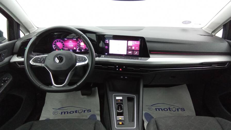 Mandataire Automobile occasion, recherche de Volkswagen Golf-1-0-etsi-opf-110-dsg7-life-plus-gps-plus-cam-ra - E-Motors