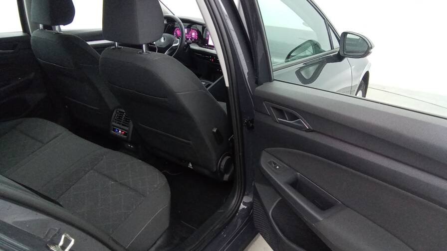 Mandataire Automobile occasion, recherche de Volkswagen Golf-1-0-etsi-opf-110-dsg7-life-plus-gps-plus-cam-ra - E-Motors