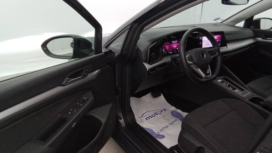 Mandataire Automobile occasion, recherche de Volkswagen Golf-1-0-etsi-opf-110-dsg7-life-plus-gps-plus-cam-ra - E-Motors