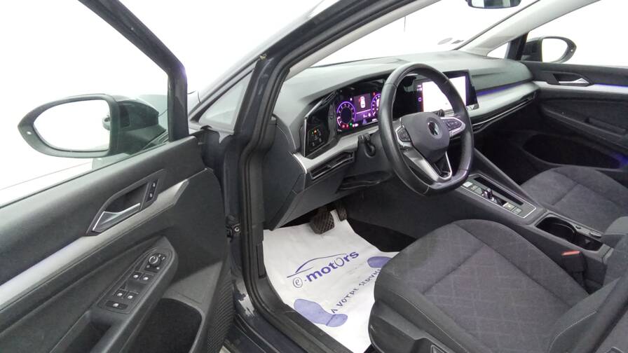 Mandataire Automobile occasion, recherche de Volkswagen Golf-1-0-etsi-opf-110-dsg7-life-plus-gps-plus-cam-ra - E-Motors