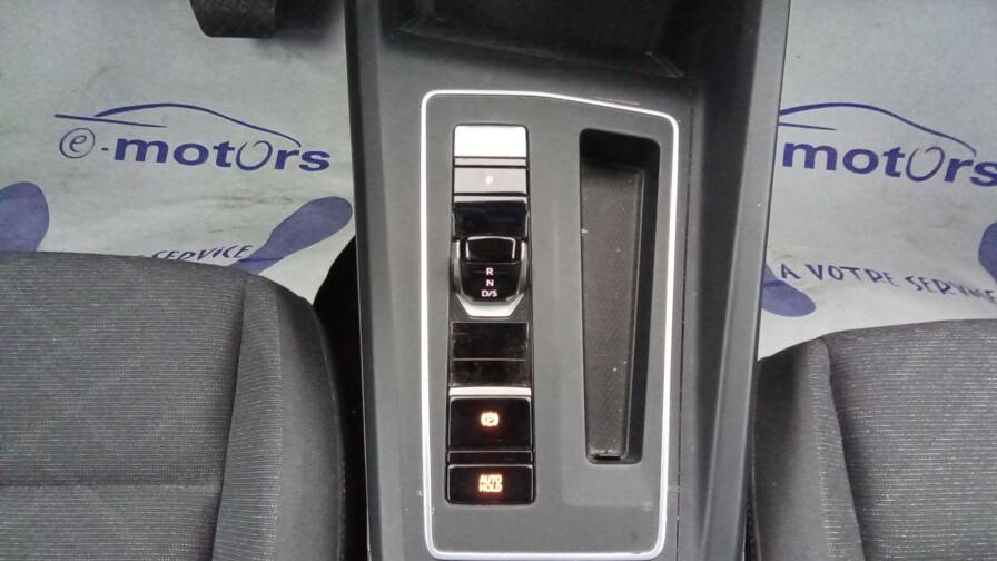 Mandataire Automobile occasion, recherche de Volkswagen Golf-1-0-etsi-opf-110-dsg7-life-plus-gps-plus-cam-ra - E-Motors