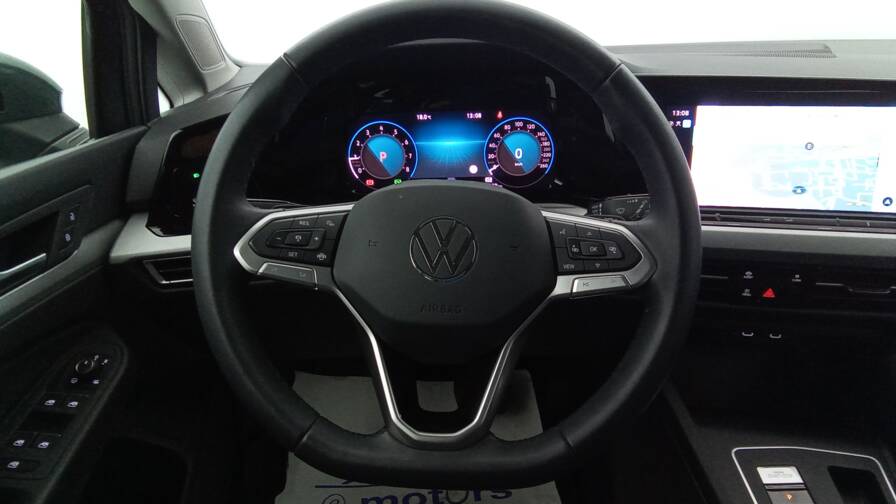 Mandataire Automobile occasion, recherche de Volkswagen Golf-1-0-etsi-opf-110-dsg7-life-plus-gps-plus-cam-ra - E-Motors