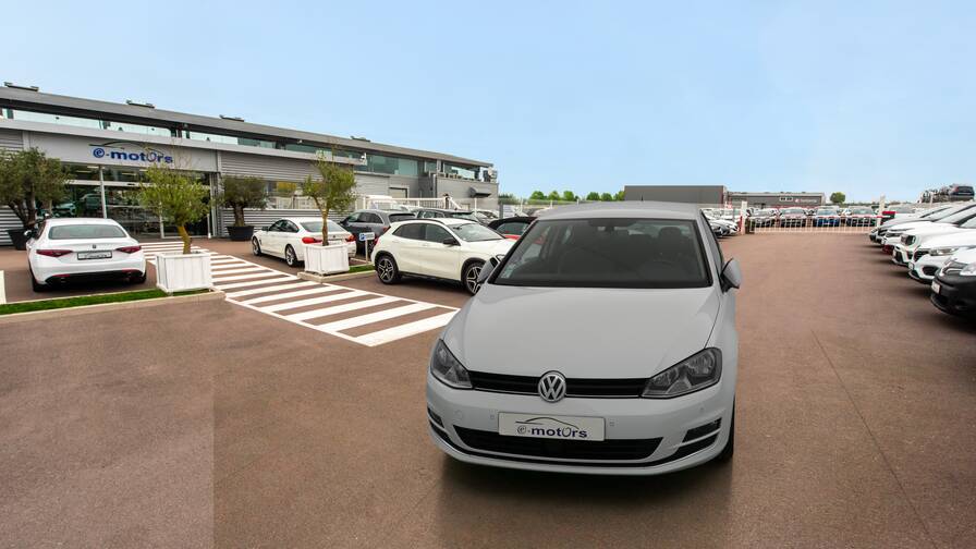 Avis-mandataire-auto-Emotors-Volkswagen-Golf-1-2-tsi-105-carat-dsg7.