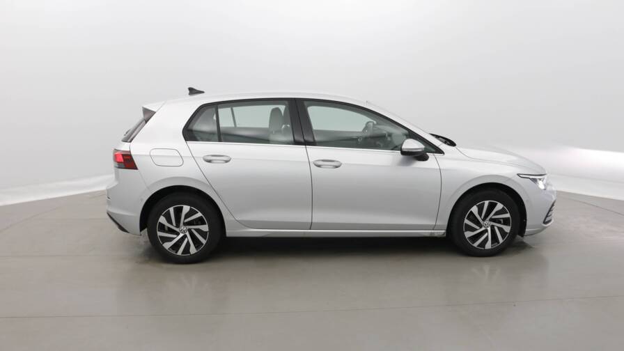 Mandataire Automobile occasion, recherche de Volkswagen Golf-1-4-hybrid-recharge-204-dsg6-style-1st-plus-cam-ra - E-Motors
