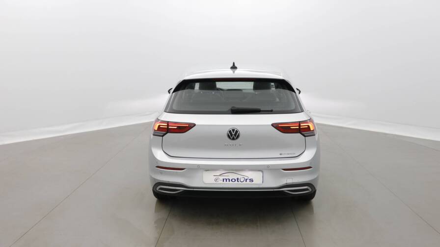 Mandataire Automobile occasion, recherche de Volkswagen Golf-1-4-hybrid-recharge-204-dsg6-style-1st-plus-cam-ra - E-Motors