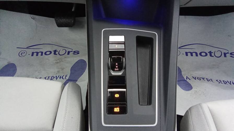 Mandataire Automobile occasion, recherche de Volkswagen Golf-1-4-hybrid-recharge-204-dsg6-style-1st-plus-cam-ra - E-Motors