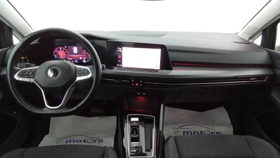 Mandataire Automobile occasion, recherche de Volkswagen Golf-1-4-hybrid-recharge-opf-204-dsg6-style - E-Motors