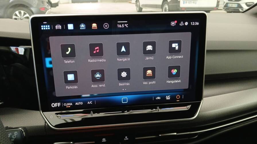 Mandataire Automobile occasion, recherche de Volkswagen Golf-2-0-tdi-150-dsg7-r-line - E-Motors