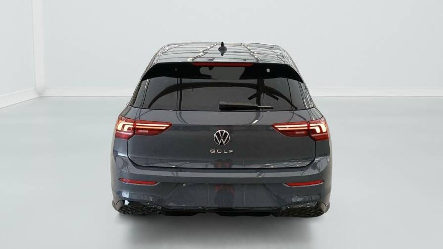 Mandataire Automobile neuf, recherche de Volkswagen Golf-2-0-tdi-150-dsg7-r-line - E-Motors