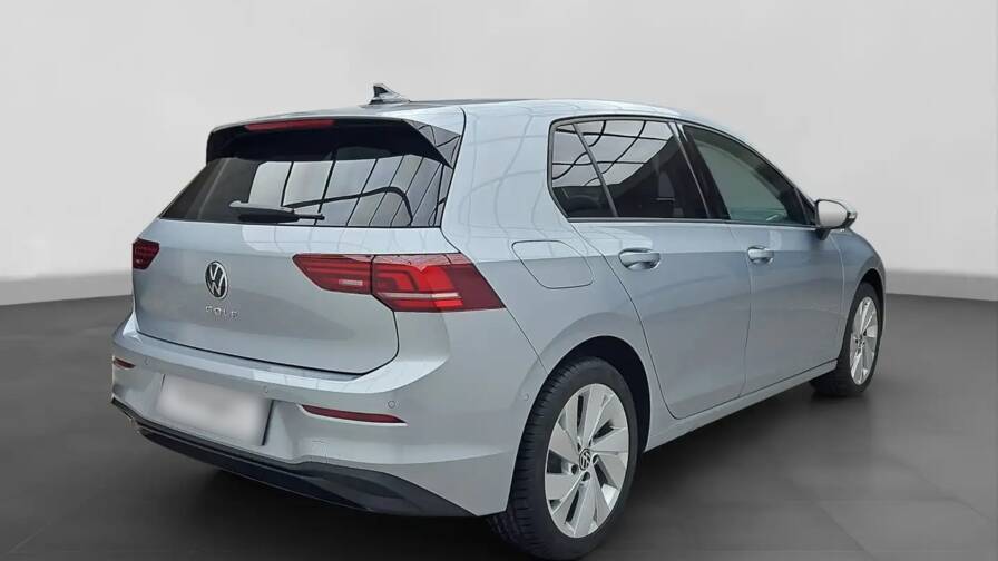 Mandataire Automobile neuf, recherche de Volkswagen Golf-tdi-150-dsg7-life-plus-plus-toit-ouvrant-pano-plus-alarme-antivol-plus-pack-confort - E-Motors