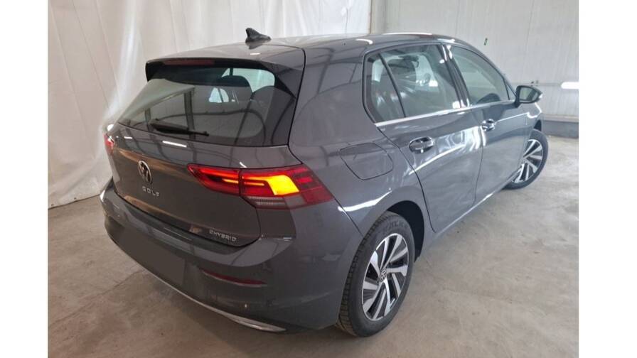 Mandataire Automobile occasion, recherche de Volkswagen Golf-1-4-hybrid-recharge-opf-204-dsg6-style - E-Motors
